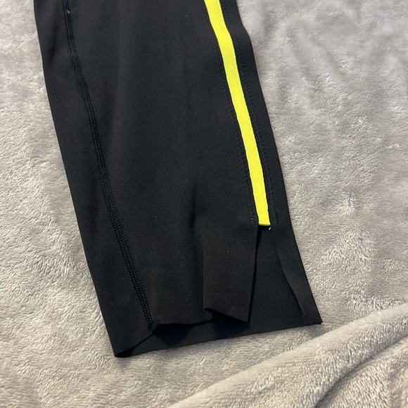 Zyia black leggings with yellow stripe - Picture 2 of 6